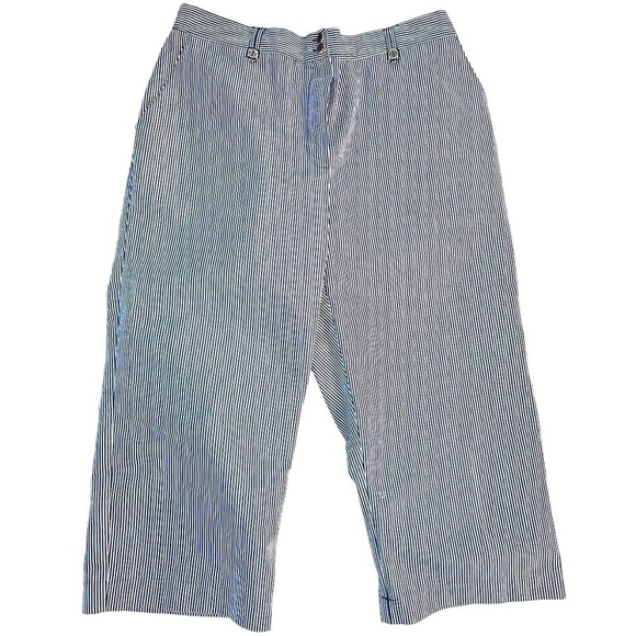 Alfred Dunner capri pants, size 10, blue and white pinstripes, cotton/poly blend - Picture 1 of 6